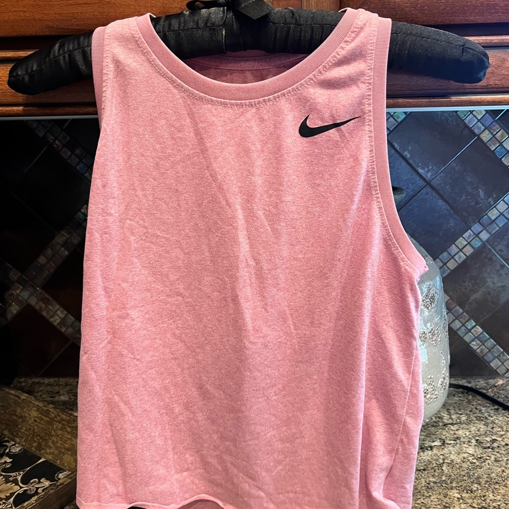 PINK NIKE TANK TOP